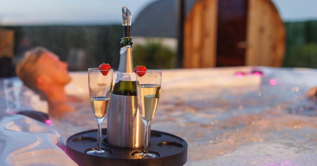 Wellness Dome Penthouse Suite Kerkrade Luaran gambar