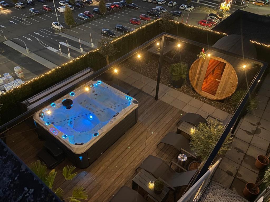 Wellness Dome Penthouse Suite Kerkrade Luaran gambar