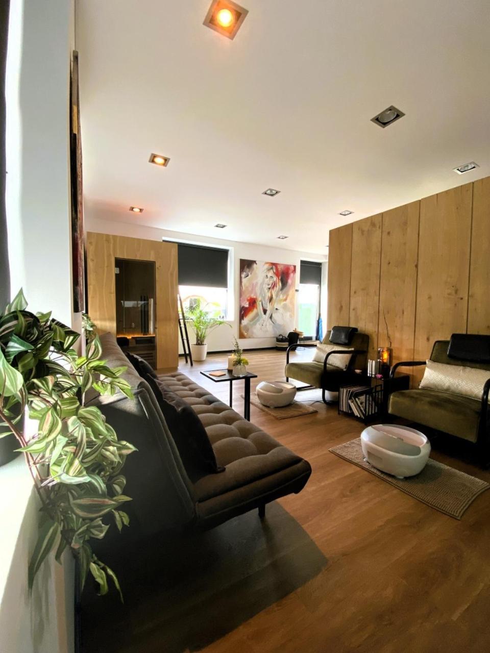 Wellness Dome Penthouse Suite Kerkrade Luaran gambar